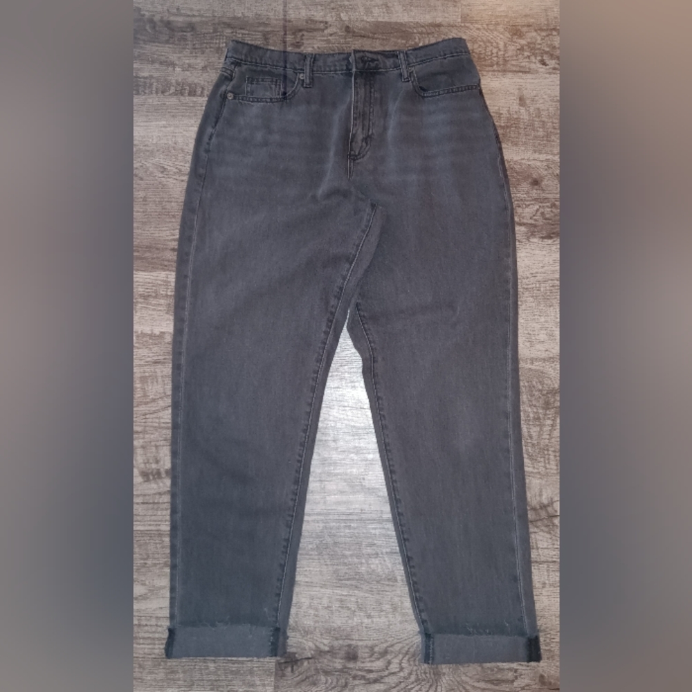 Black high waisted universal threads jeans